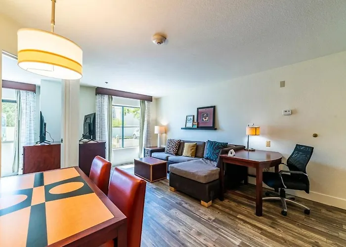 1bd Queen Economy Apartment