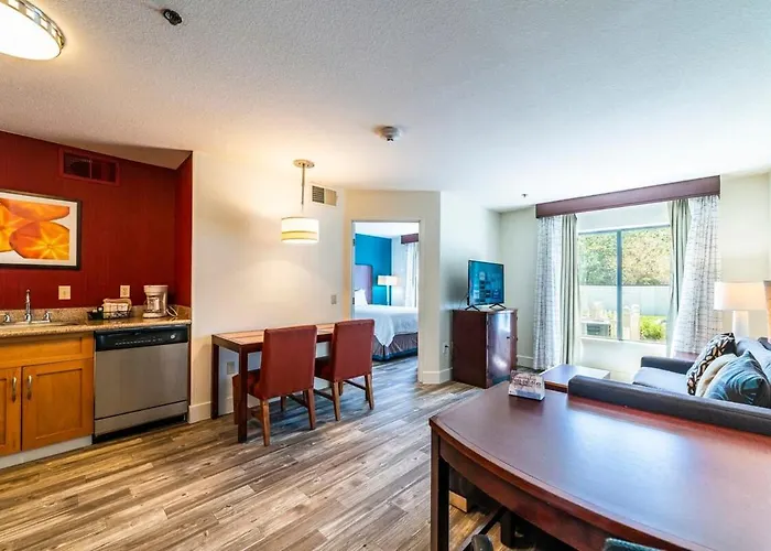 1bd Queen Economy Apartment *