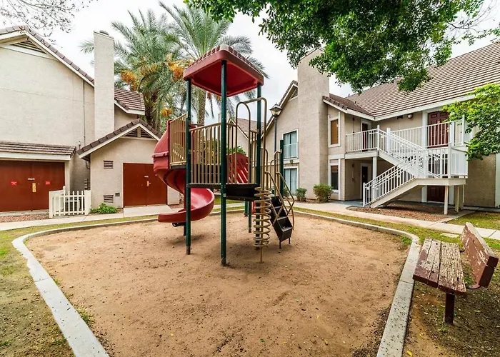 1bd Queen Economy Phoenix
