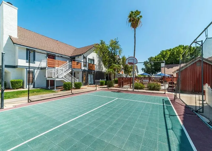 1bd Queen Economy Phoenix